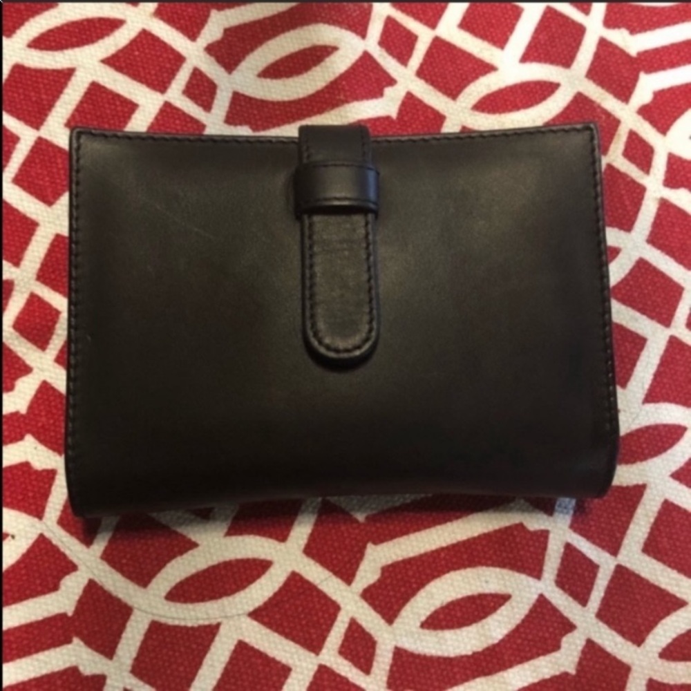 Black leather targus wallet
